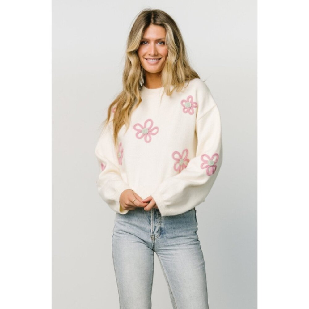 NWOT Baltic Born Annie Flower Knit Cream Sweater M